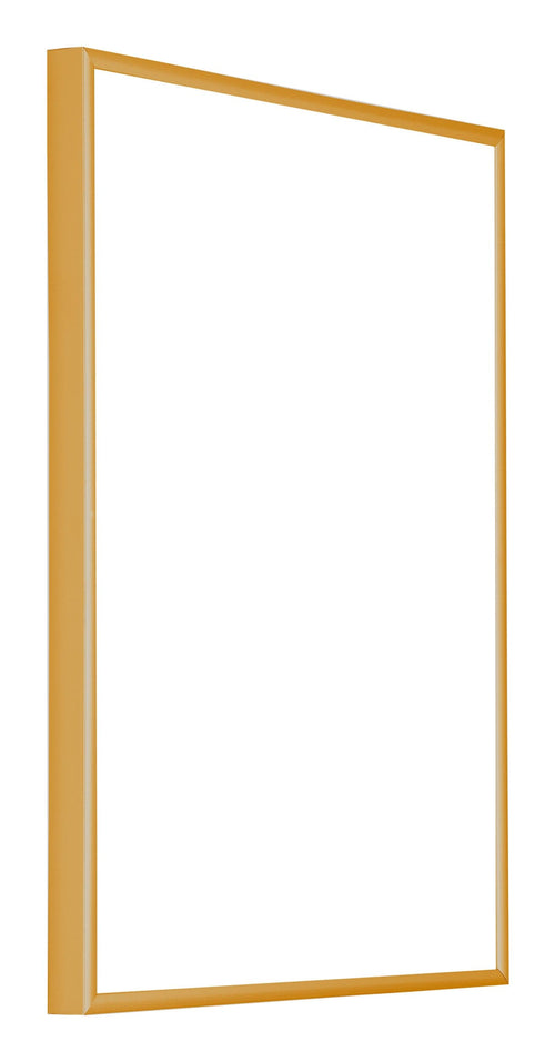 Austin Aluminium Bilderrahmen 30x40cm Gold Vintage Vorne Schrag | Yourdecoration.at