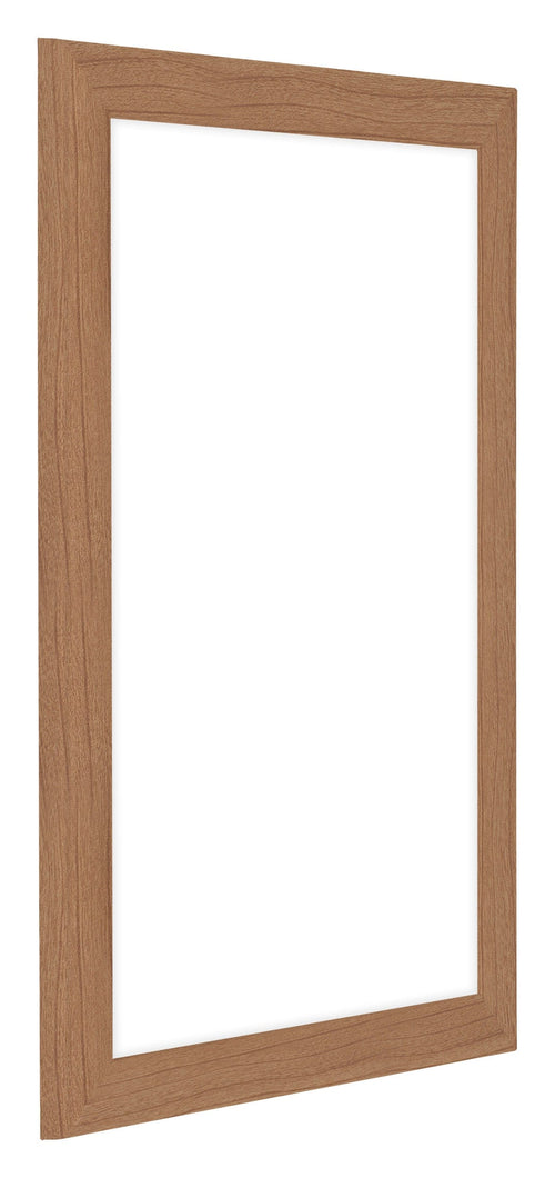 Como MDF Bilderrahmen 50x75cm Nussbaum Hell Vorne Schrag | Yourdecoration.at
