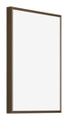New York Aluminium Bilderrahmen 60x80cm Nussbaum Struktur Vorne Schrag | Yourdecoration.at