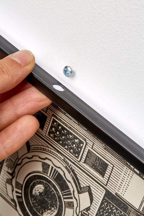 Posterhänger Schwarz 61cm mit aufhangeloch | Yourdecoration.at