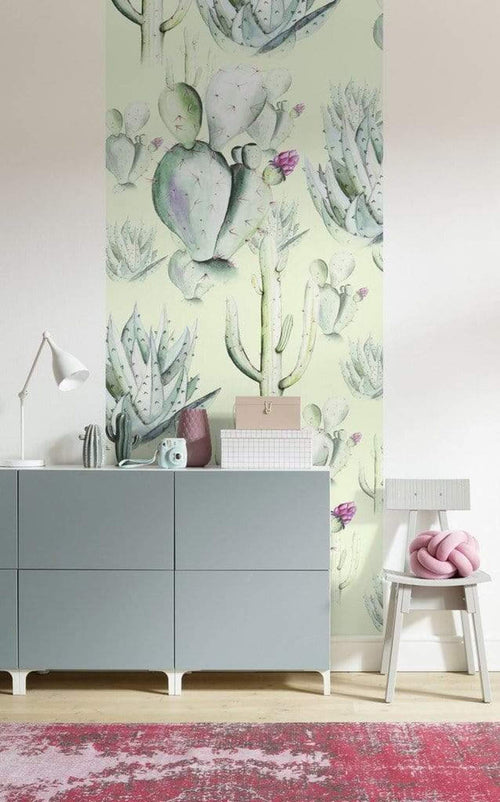 Komar Cactus Green Vlies Fototapete 100x250cm 1 bahn Sfeer | Yourdecoration.de