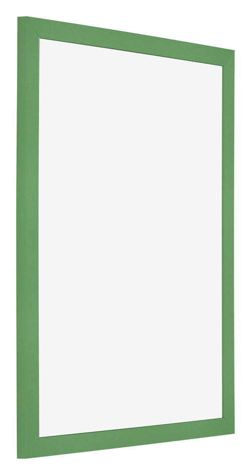 Bilderrahmen 56x71cm Grun MDF Bologna Vorne Schrag | Yourdecoration.at