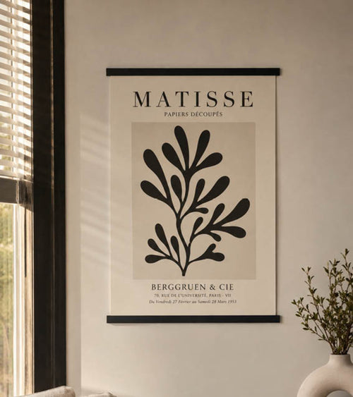 Posterhanger Schwarz Aufhängeloch Atmosphäre | Yourdecoration.at