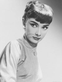Hero Audrey Hepburn Portrait Kunstdruck 60x80cm | Yourdecoration.de