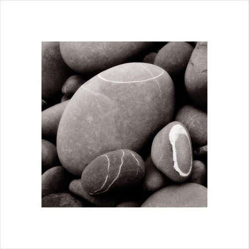 Pyramid Smooth Pebbles Kunstdruck 40x40cm | Yourdecoration.de