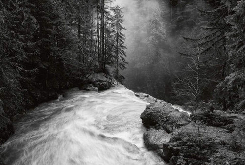 Wizard+Genius Over the Waterfall Vlies Fototapete 384x260cm 8 bahnen | Yourdecoration.de