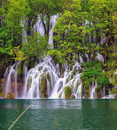 Dimex Plitvice Lakes Fototapete 225x250cm 3 Bahnen | Yourdecoration.de