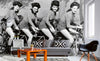 Dimex Women on Bicycle Fototapete 375x250cm 5 Bahnen Interieur | Yourdecoration.de
